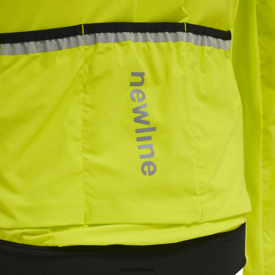 Hummel Frauen Core-Fahrradjacke 2FT6X82917 „Fahrradjacke“