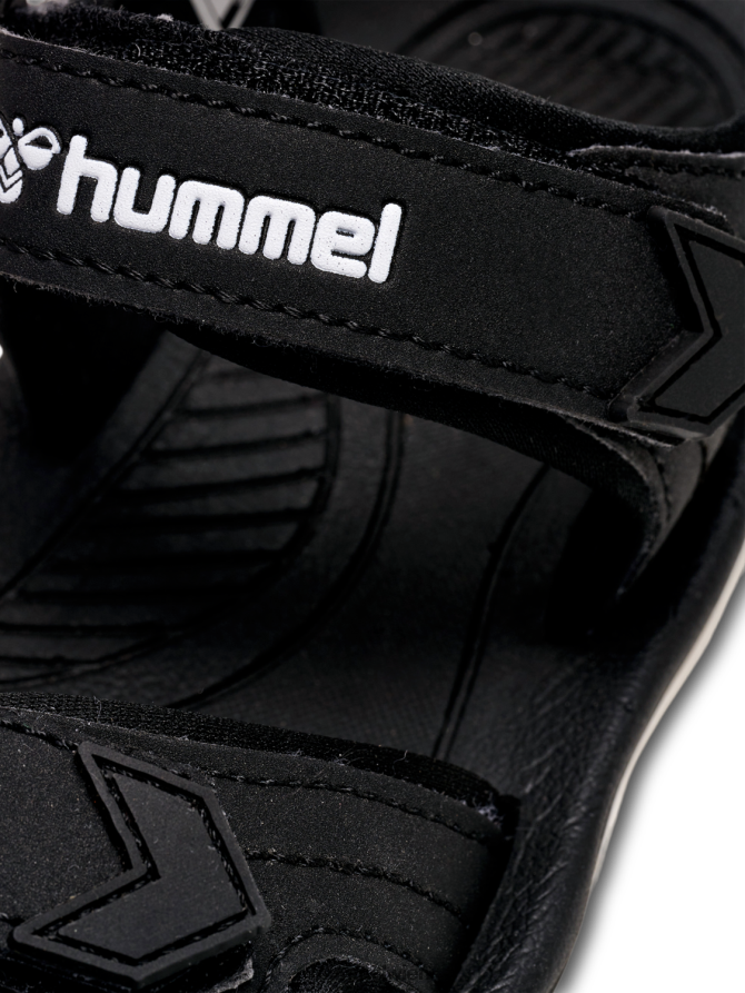 Hummel Kinder Sandale Sport Jr 2FT6X87327 „Neopren-Sportsandalen“