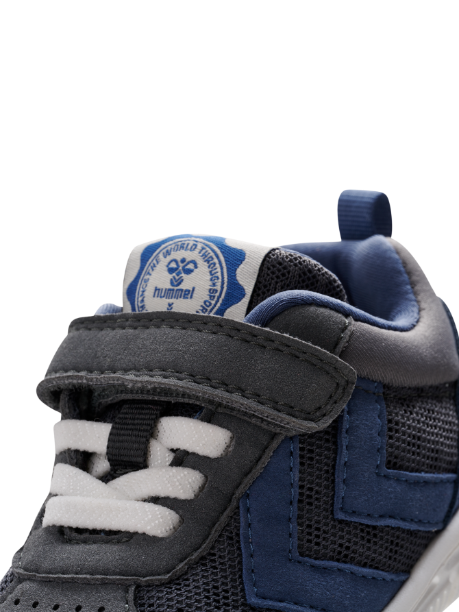 Hummel unisex Crosslite Kleinkind 2FT6X87188 \Sportschuhe\